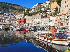 „Poseidon“ >Athens – Cape Sounion – Delphi – One Day Cruise