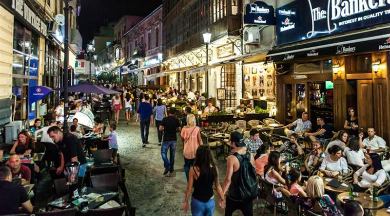 bükreş-şehir-gece hayatı-bar-kulüp-romanya-balkanlar-avrupa-cel-turlar